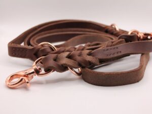 Fettlederleine ‚Walkies‘ – einfarbig, zweifach oder dreifach verstellbar & handvernäht1