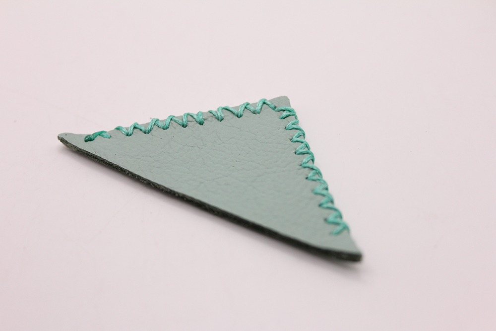 Lesezeichen 'LeseGlanz' – Personalisiertes Lesezeichen aus edlem Nappaleder