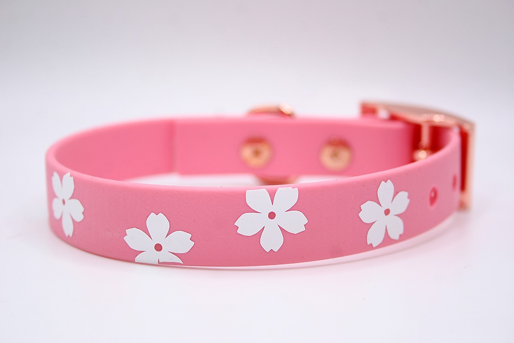 Biothane®-Halsband 'Sakura Bloom' – mit Kirschblütenmotiv – wetterfest & handgefertigt