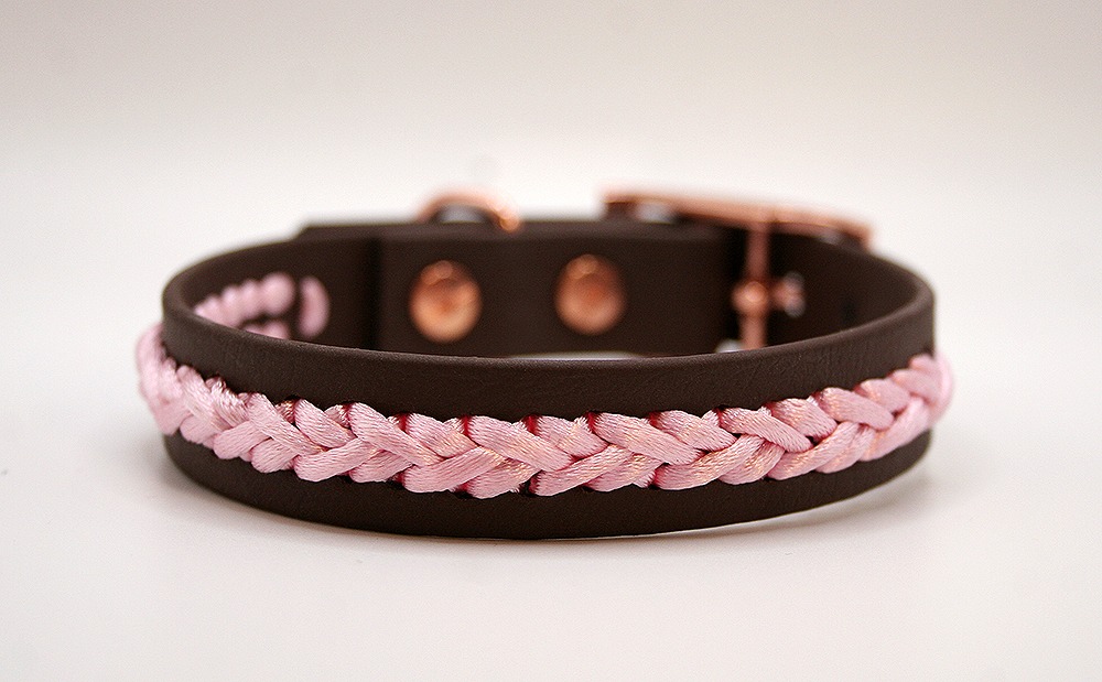 Biothane®-Halsband 'Silk Weave' – mit Satin-Flechtung, handgefertigt & wetterfest