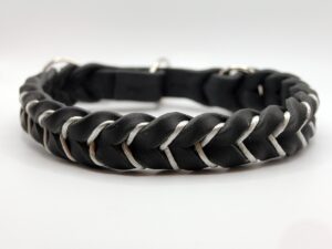 Fettleder-Halsband ‚Lacestep‘ – einfarbig geflochten mit Satinschnur – handgefertigt & stilvoll1