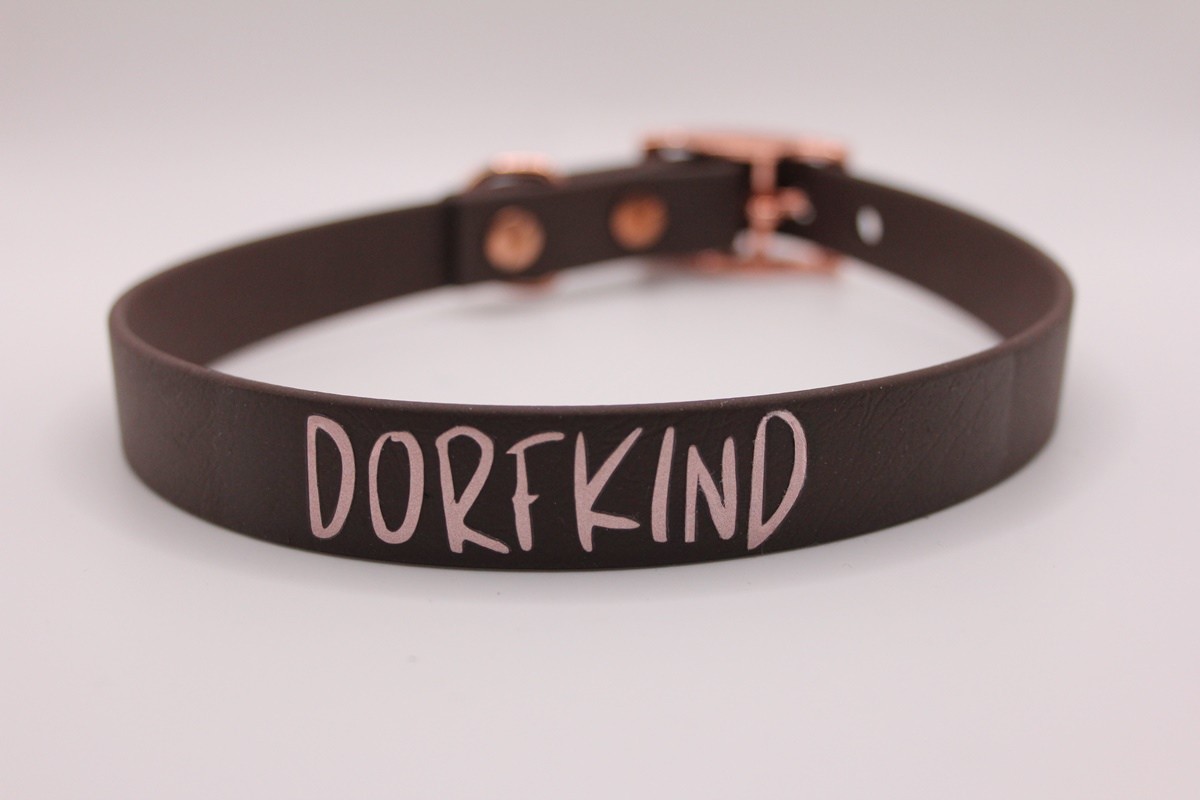 Biothane®-Halsband 'Dorfkind' – weil Landluft durch die Pfoten zieht