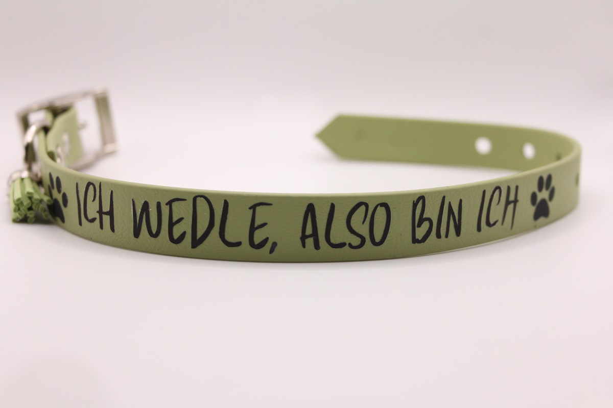 Biothane®-Halsband 'Ich wedle, also bin ich' – mit Augenzwinkern und klarer Botschaft