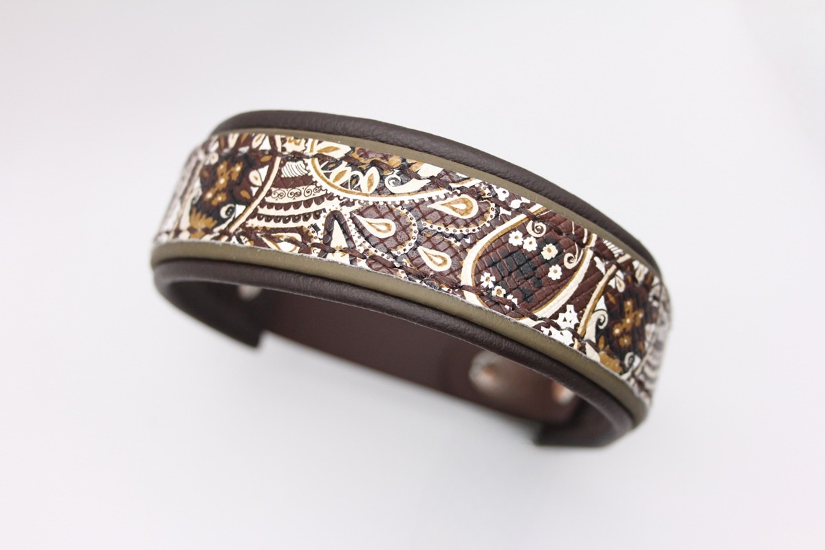 Biothane®-Halsband 'Paisley Grove' – mit limitierter Zierleiste in Herbstoptik